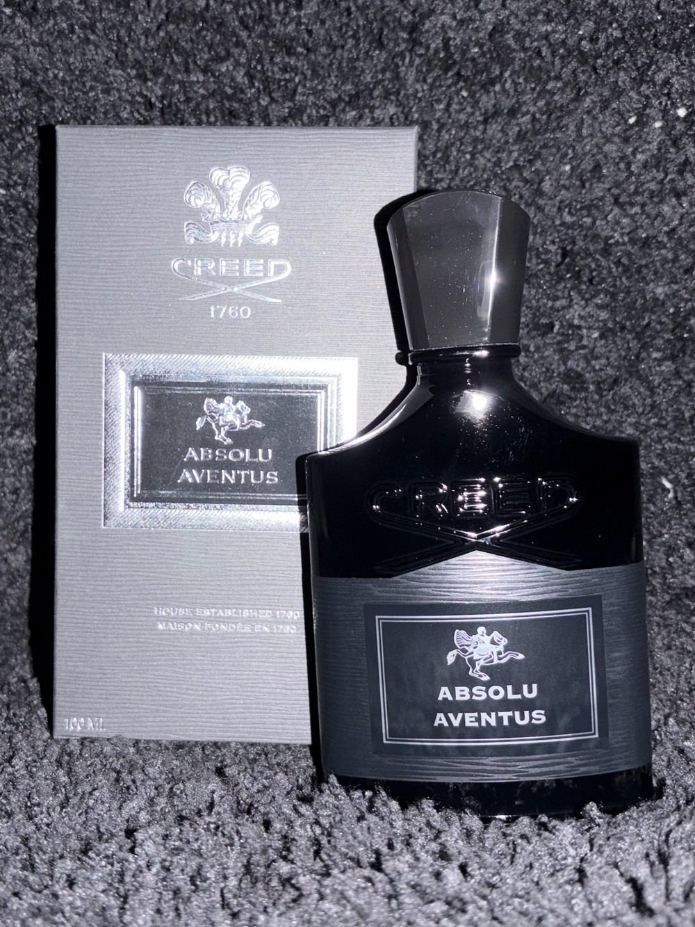 Creed Absolu Aventus Black Bottle